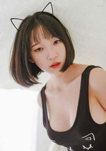 蜜桃精品视频在线