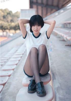 坠落jk与废人老师
