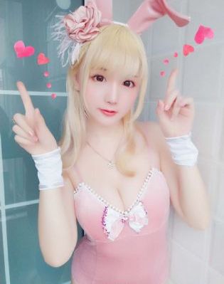 法国《性迷宫》在线观看