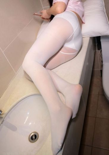 《婚前试爱》