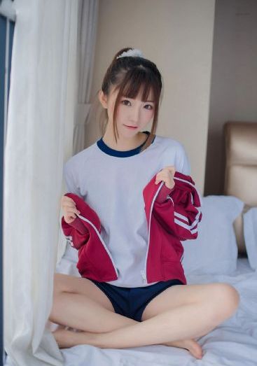 大胸秘书