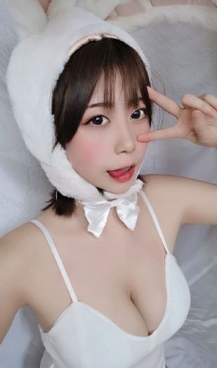一个人看的www高清免费播放