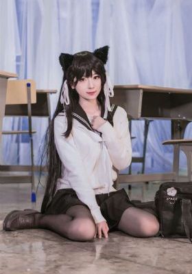 大学情侣周末住情侣酒店