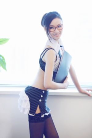 我变美的那夏天第一季在线观看