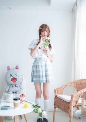《乳色吐息》免费