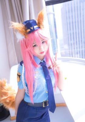《美丽小蜜桃》